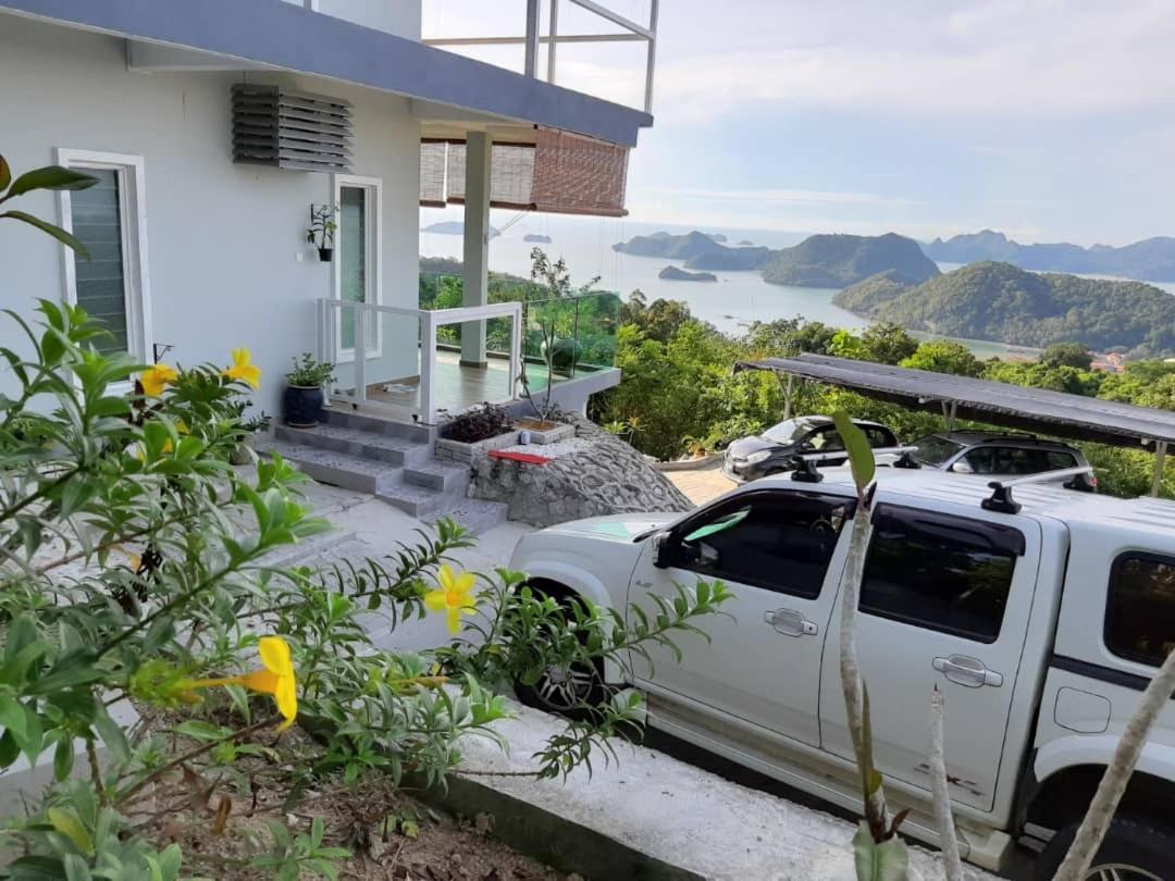 Veranda Nautica Acomodação com café da manhã Kuah Exterior foto